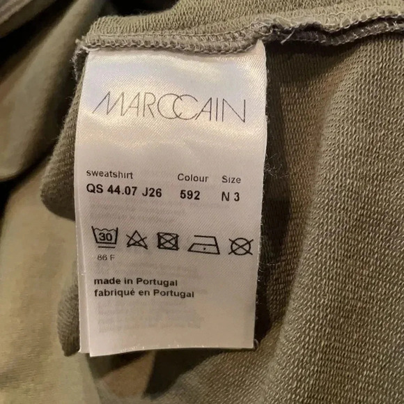 Marc Cain Sports short sleeved hoodie, army green. Pockets. Women’s size 12 (N3) - Picture 6 of 12